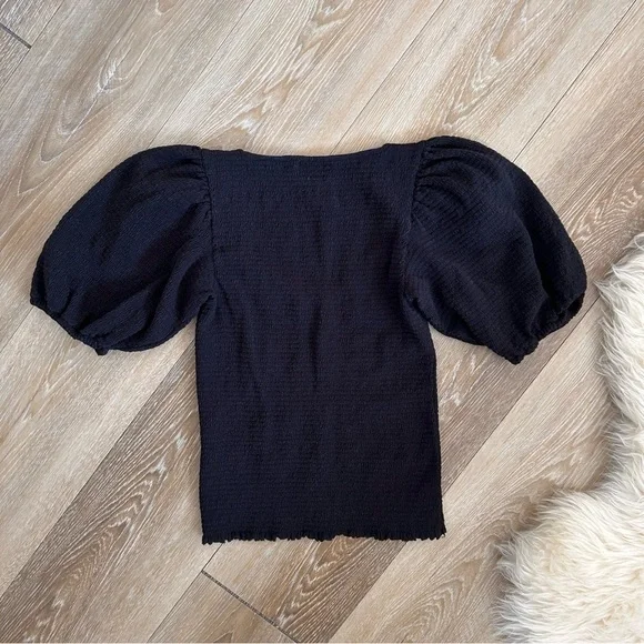 Nation LTD Bianca Smocked 80's Puff Sleeve Tee Black - Picture 9 of 9